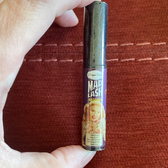 RESTOCKED!🆕Mad Lash- Blue Mascara - Picture 3 of 7